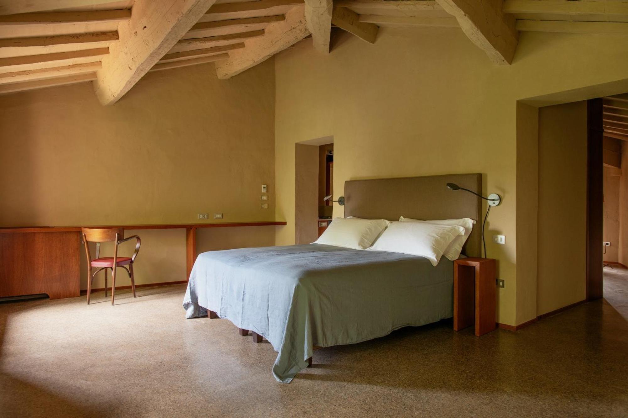 B&B Lo Scudaio Palazzo Marchionneschi Монтескудайо Екстер'єр фото